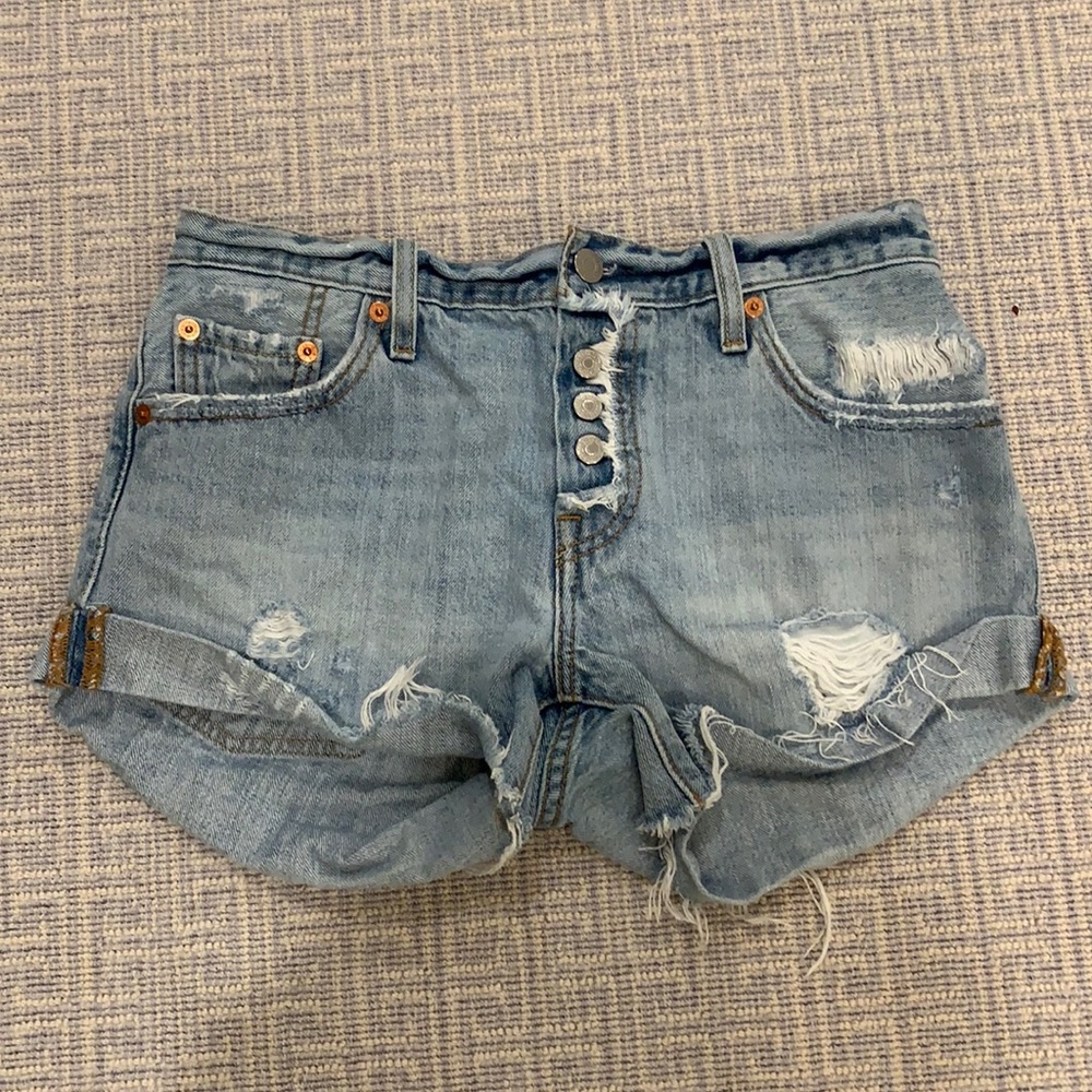 Levi’s shorts